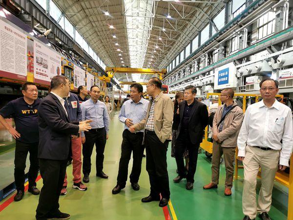 參觀中車集團株洲電力機車有限公司_副本.jpg