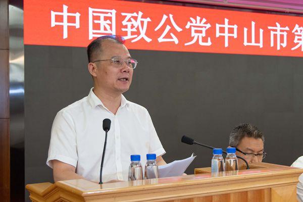 省委會專職副主委黃小彪講話_副本.jpg